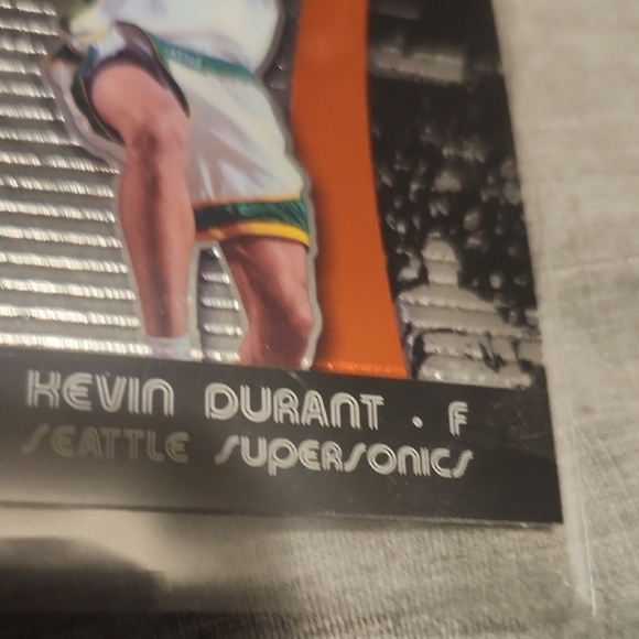 Kevin Durant 07-08 Topps Finest Rookie Seattle Supersonics Card - Picture 6 of 6